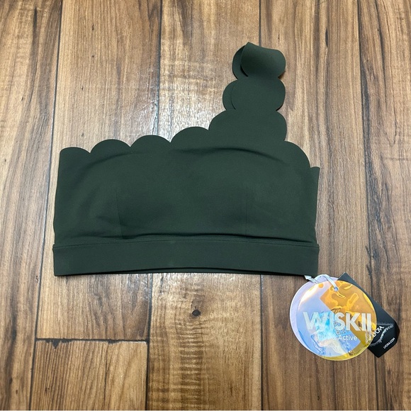 NEW Wiskii Dynamic One Shoulder Sports Bra Scalloped Olive Green Women’s Small - Picture 1 of 7